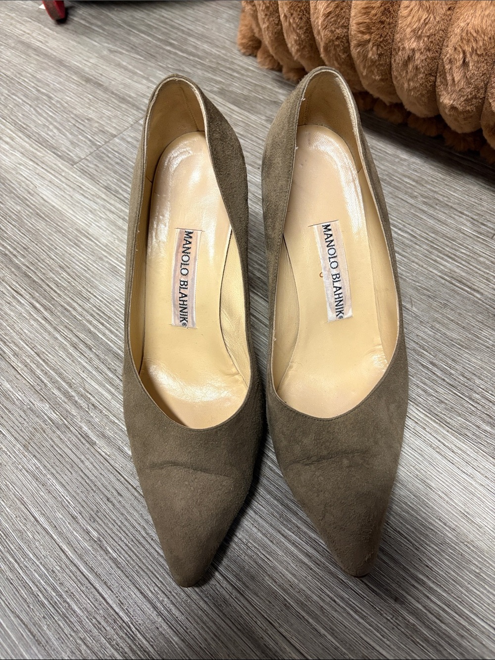 Manolo Blahnik Olive Taupe Suede Pointed-Toe Pumps